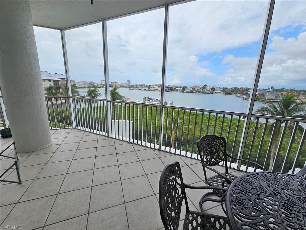 REGATTA - Residential Lease