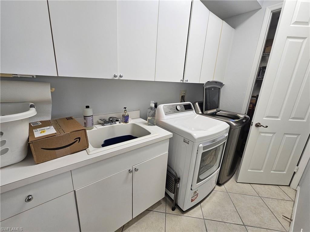 REGATTA - Residential Lease