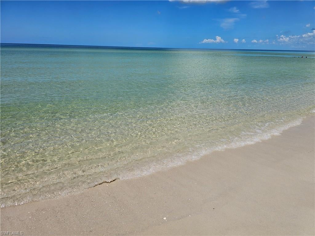 REGATTA - Residential Lease