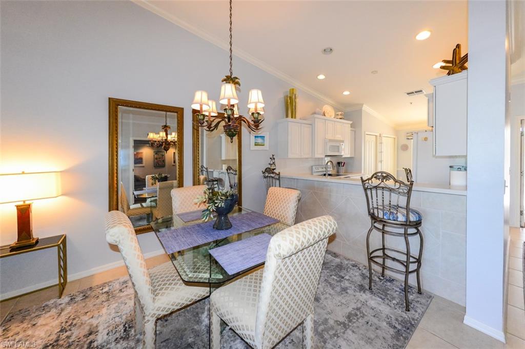 TWIN LAKES - Residential