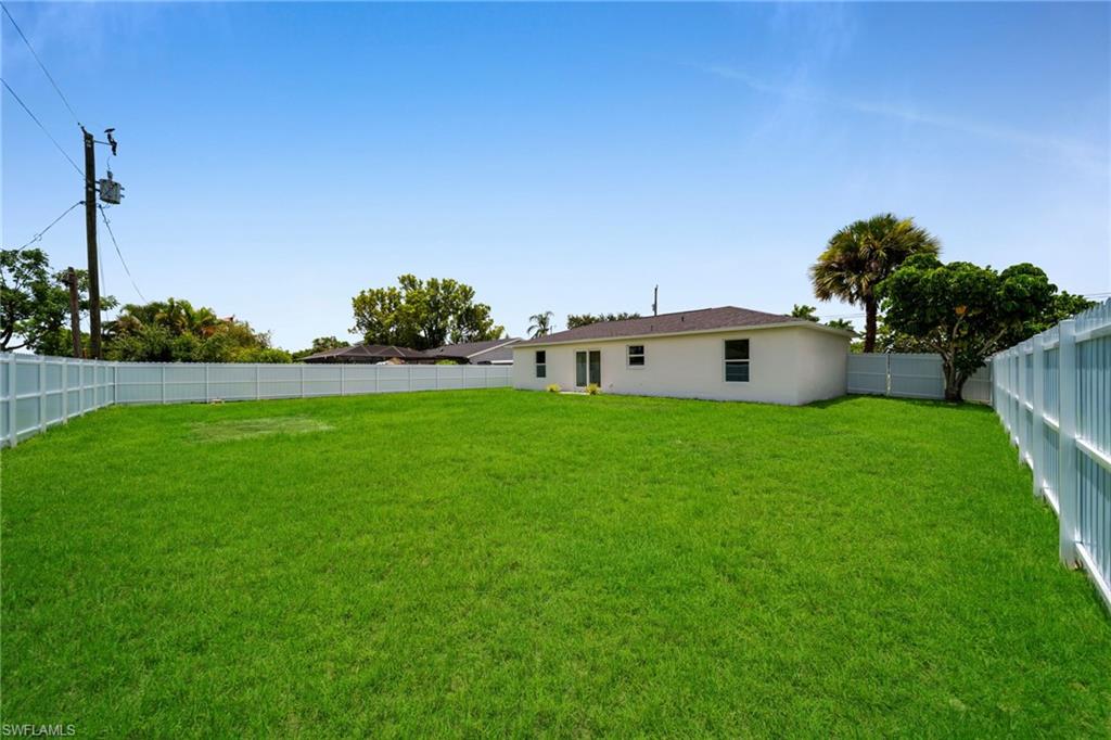 CAPE CORAL - Residential