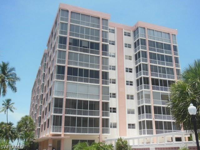CRECIENTE CONDO NORTH - Residential
