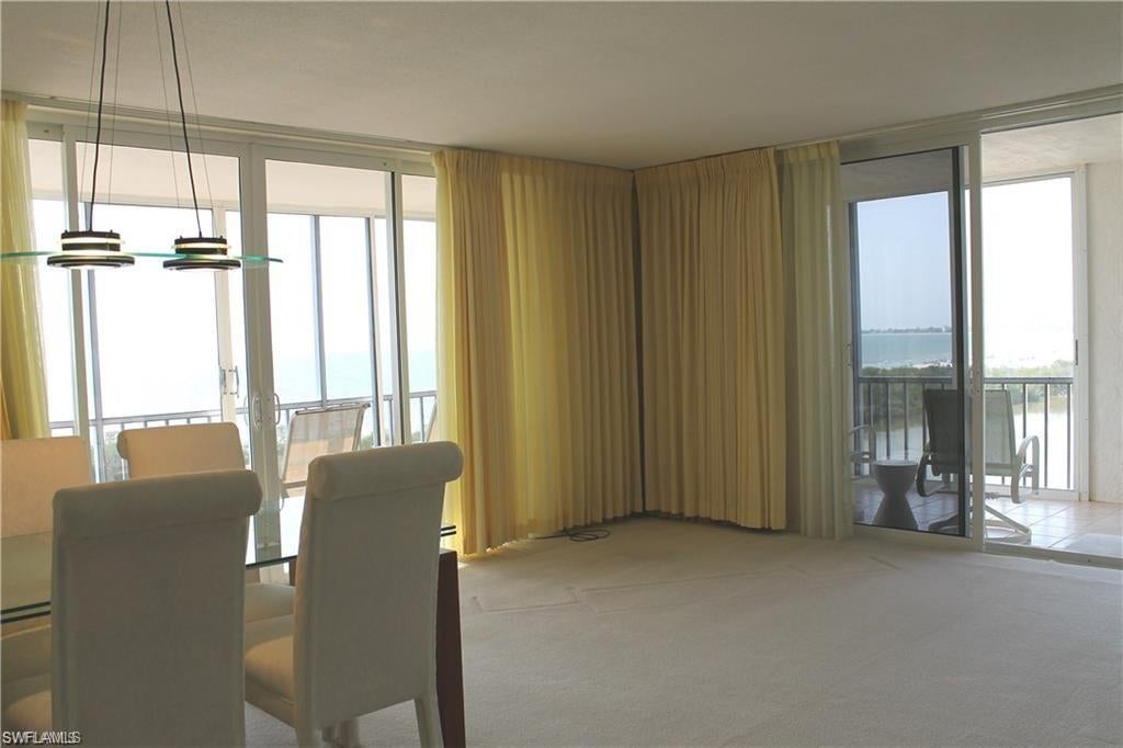CRECIENTE CONDO NORTH - Residential