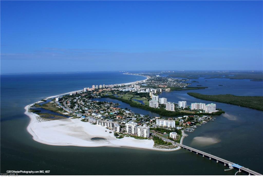 CRECIENTE CONDO SOUTH - Residential