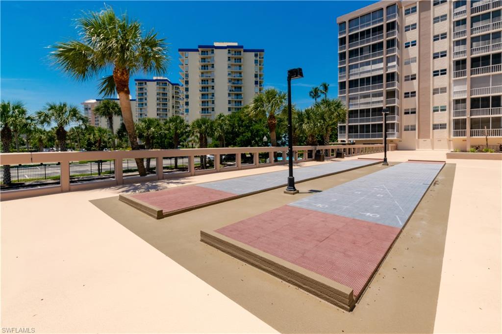 CRECIENTE CONDO SOUTH - Residential