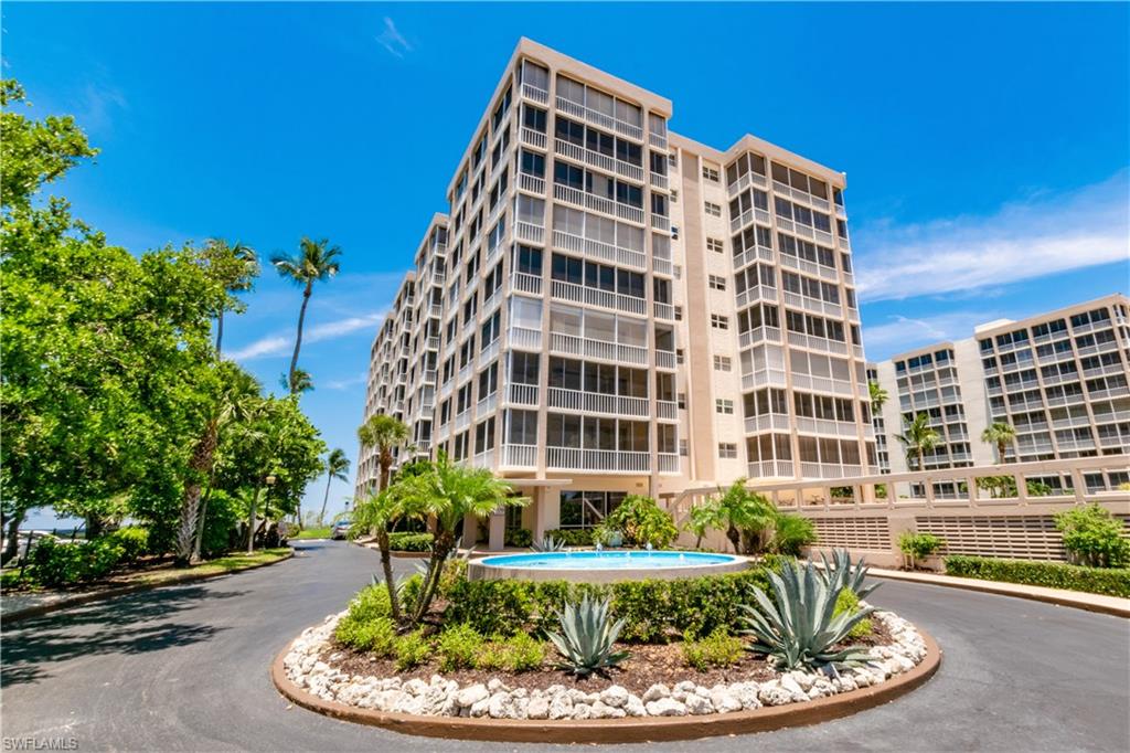 CRECIENTE CONDO SOUTH - Residential