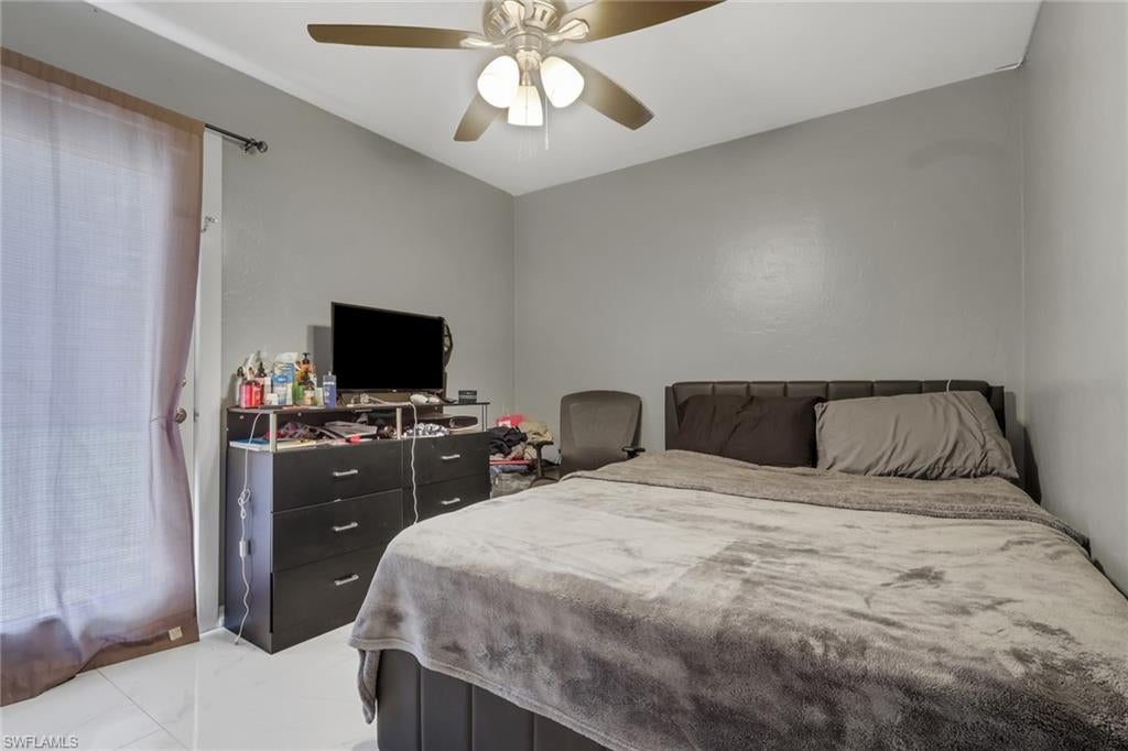 GOLDEN GATE CITY - Residential