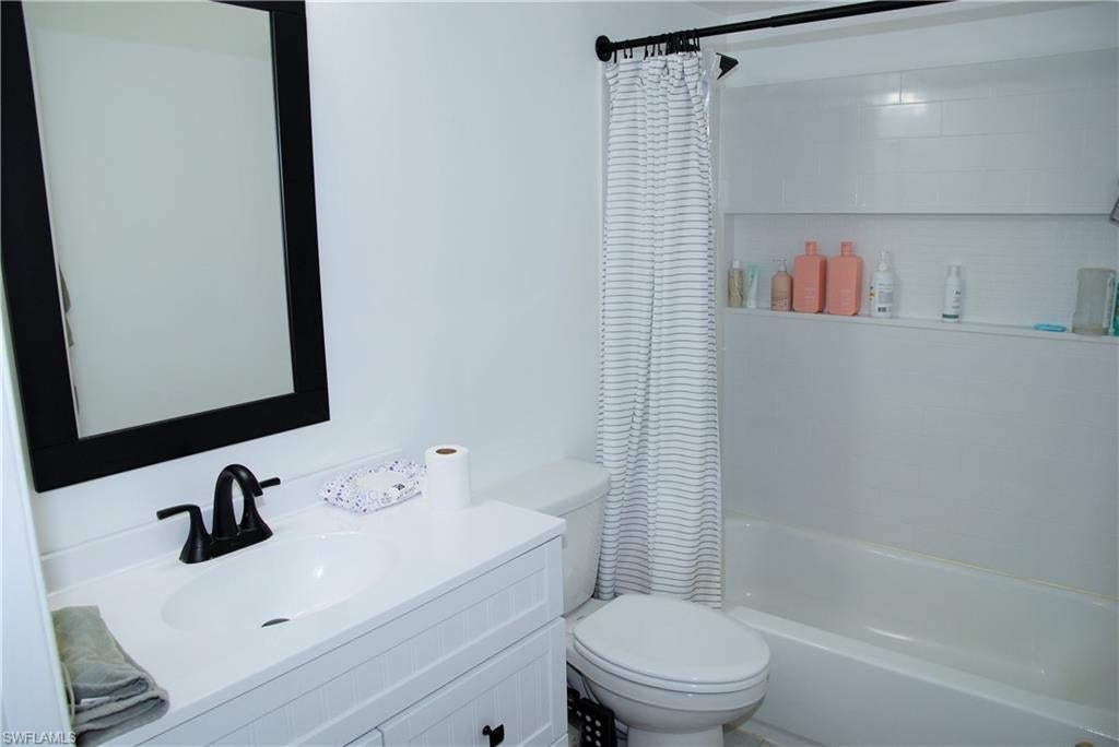 PATIO VILLAS OF CAPE CORAL - Residential