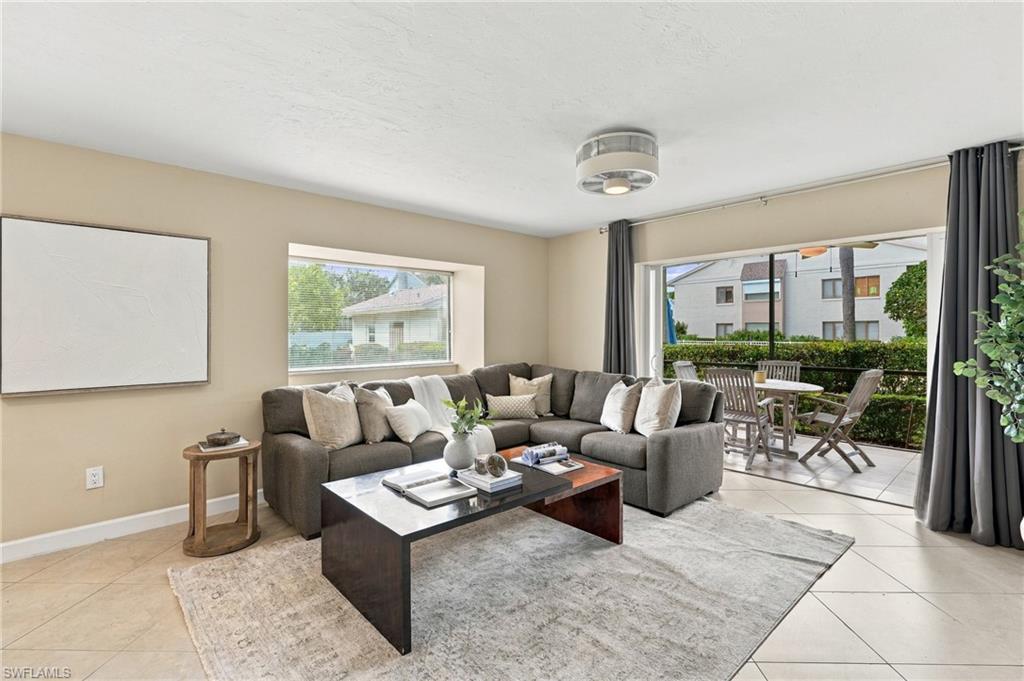 SUMMERPLACE - Residential