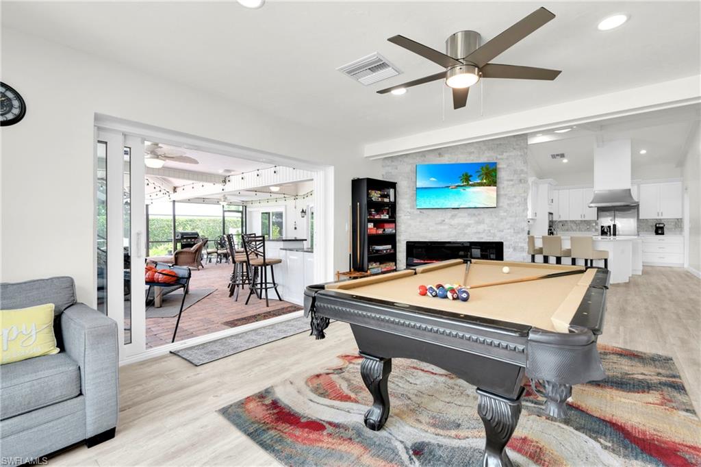 RIVER FOREST - Residential