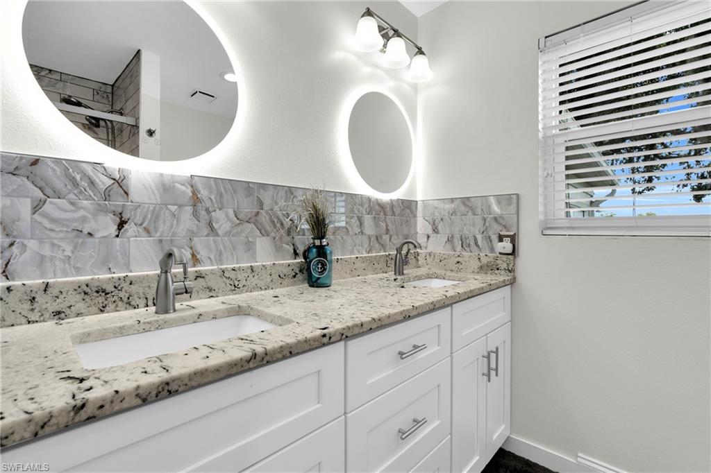 RIVER FOREST - Residential