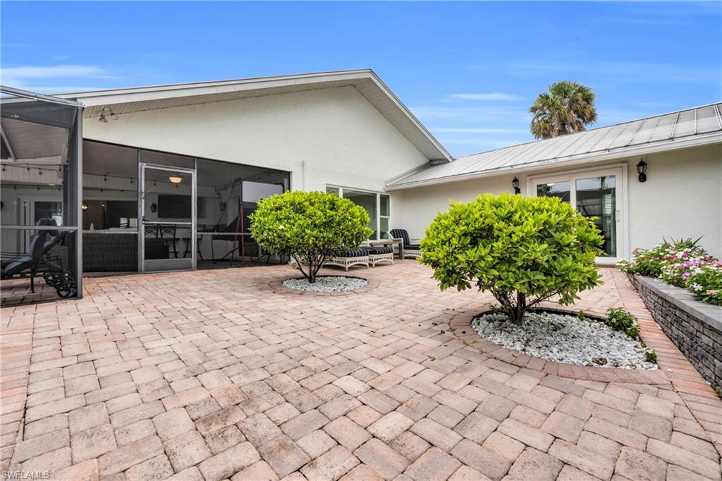 RIVER FOREST - Residential