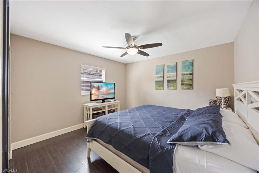 NAPLES PARK - Residential