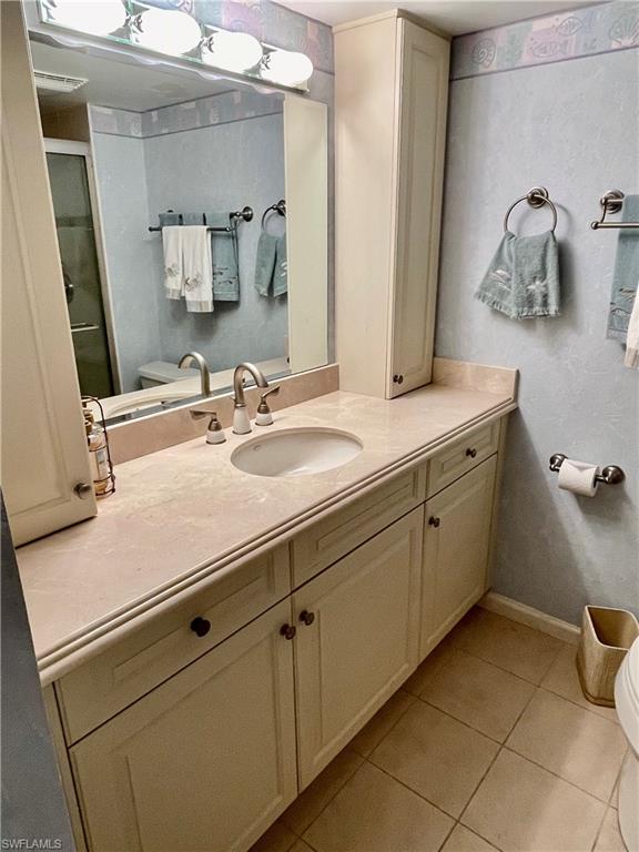 CRECIENTE CONDO NORTH - Residential