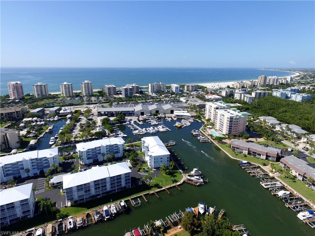 CRECIENTE CONDO NORTH - Residential