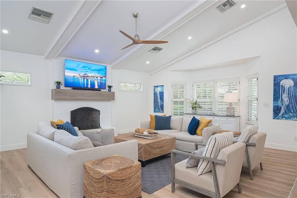 A rare waterfront offering in Oyster Bay, 1420 Jewel Box Avenue captures the best of Naples living. With 160 feet of water frontage across two sides of the property, two private docks, two boat lifts, and bridge-free access to Naples Bay and Gordon Pass, this is an exceptional setting for those who want to spend their days on the water.
Southern exposure brings natural light into the home and sets the stage for sweeping water views, sunrises, and sunsets. Inside, updated interiors and open living spaces offer an inviting setting for entertaining or a quiet retreat after a day on the boat. Meticulously maintained, the home is equally suited to year-round living, a seasonal escape, or the opportunity to create a new waterfront residence.

Just minutes from downtown Naples, acclaimed dining, shopping, and the Gulf beaches, this distinctive property pairs a coveted boating location with remarkable possibilities.