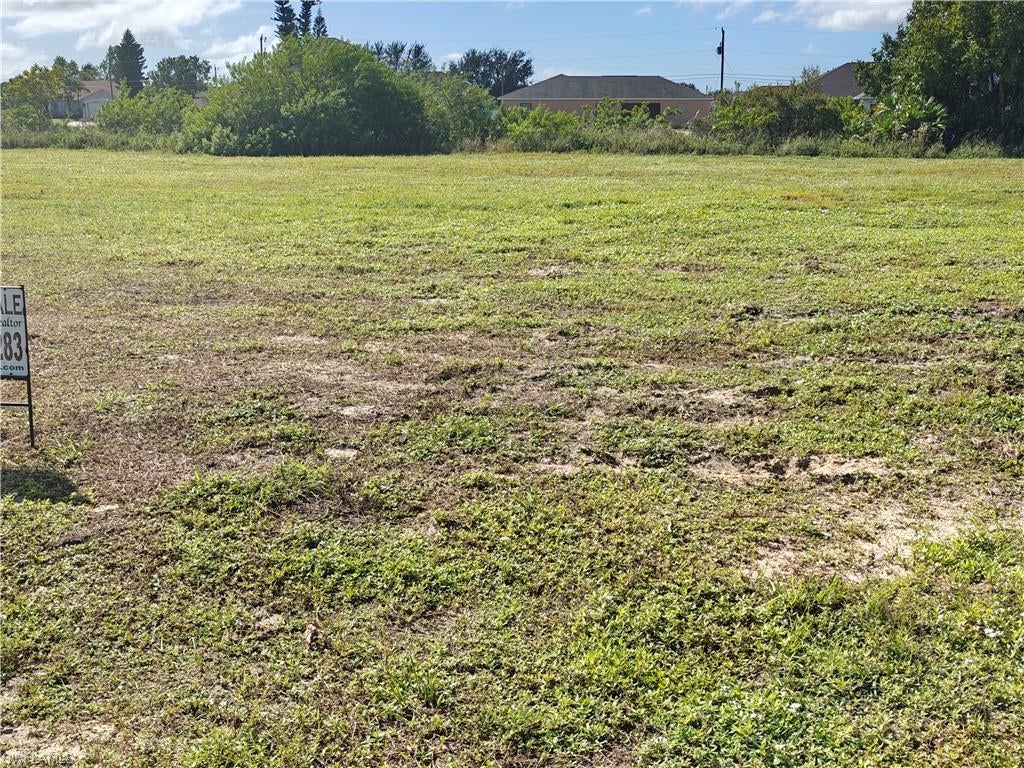 CAPE CORAL - Land