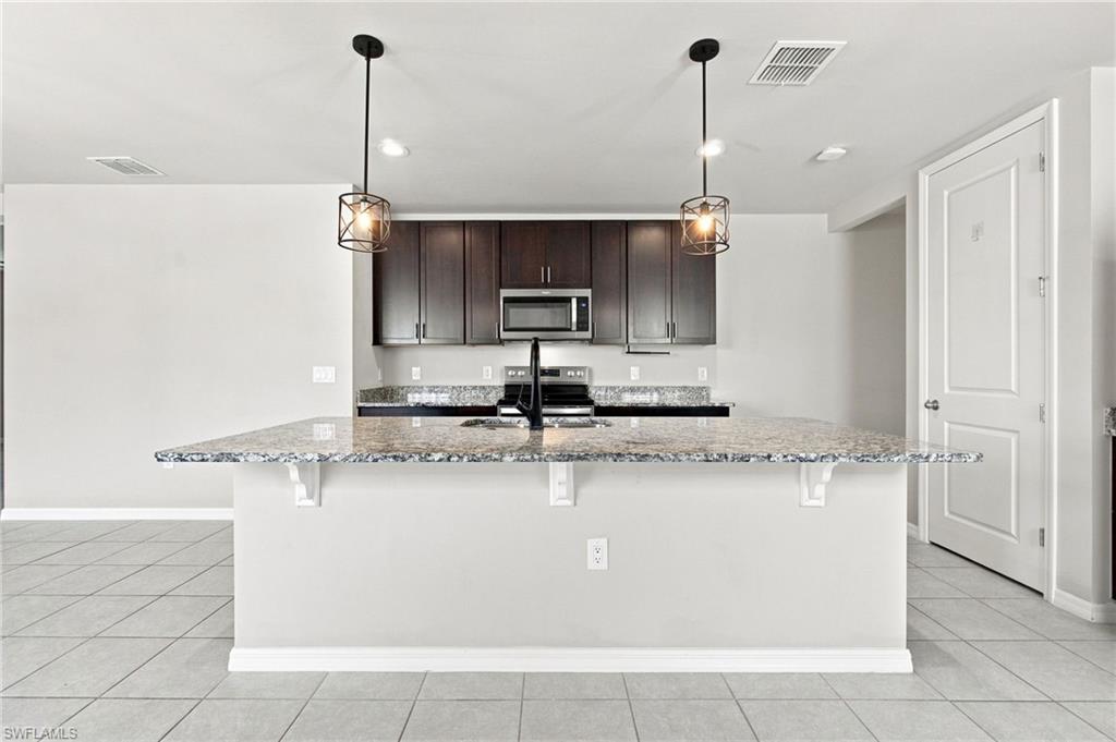 CRESCENT GROVE - Residential