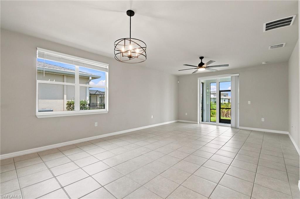 CRESCENT GROVE - Residential