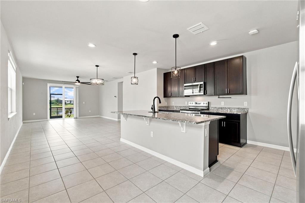 CRESCENT GROVE - Residential