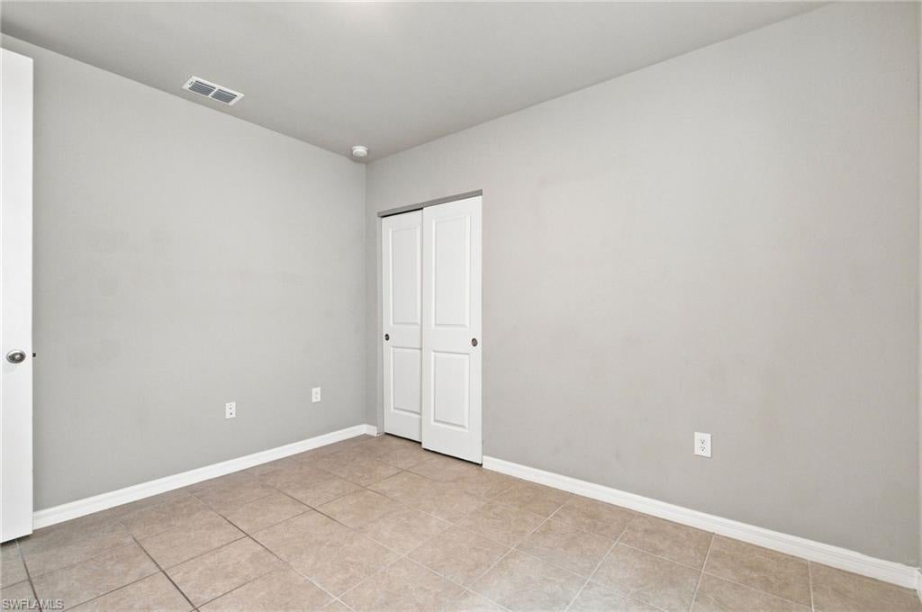 CRESCENT GROVE - Residential