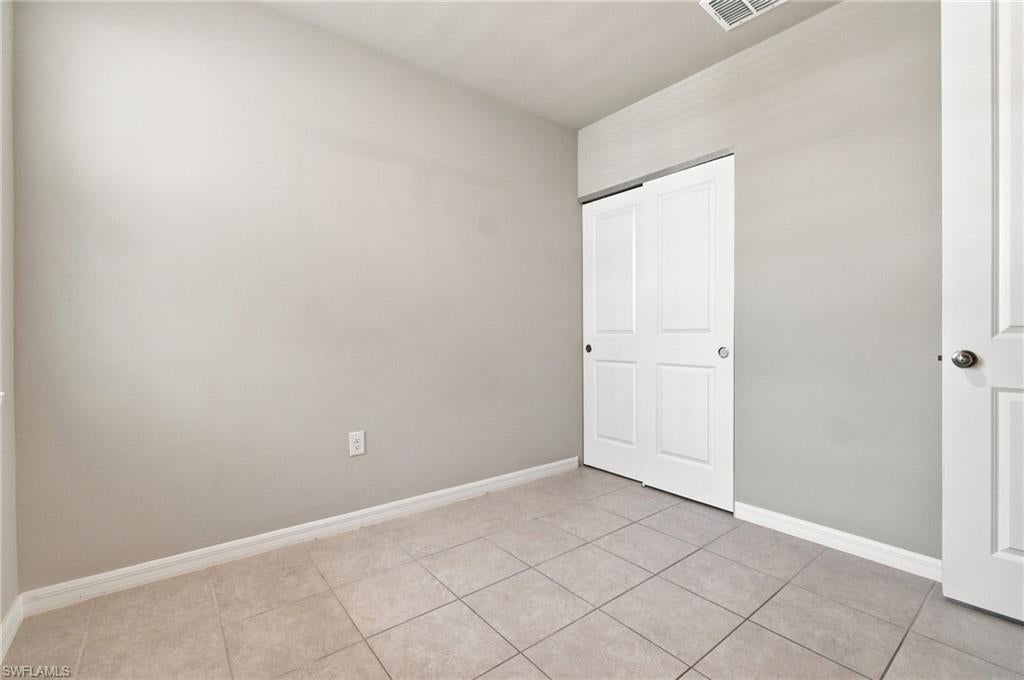CRESCENT GROVE - Residential