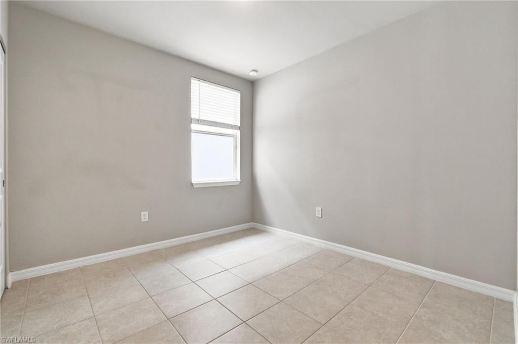 CRESCENT GROVE - Residential