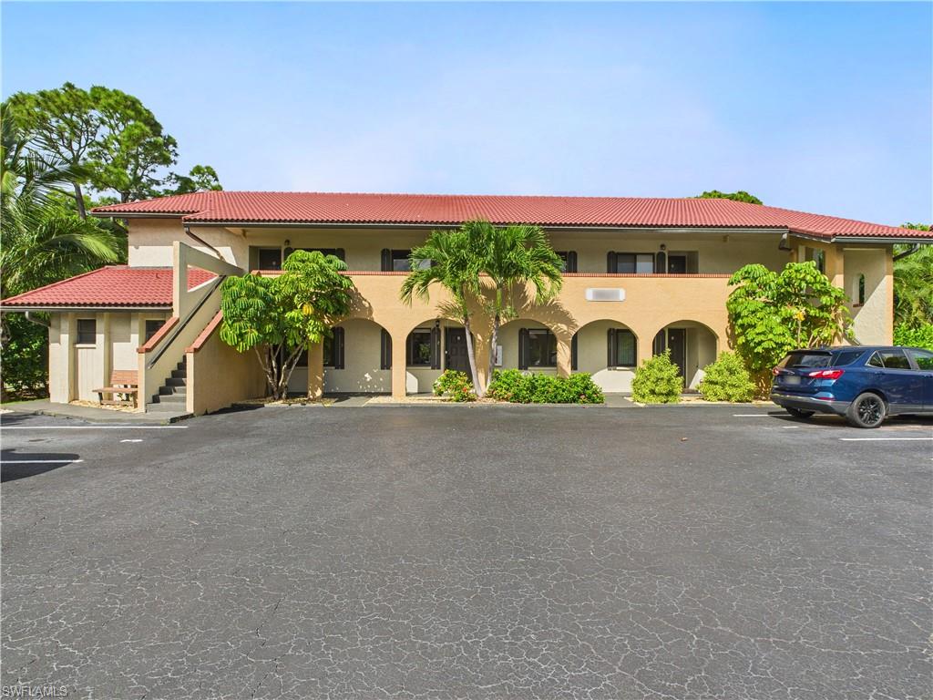 VILLANOVA COLONNADE CONDO - Residential