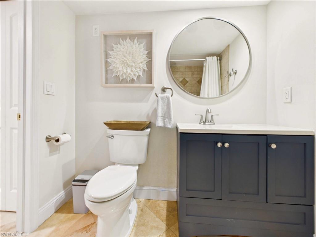 VILLANOVA COLONNADE CONDO - Residential