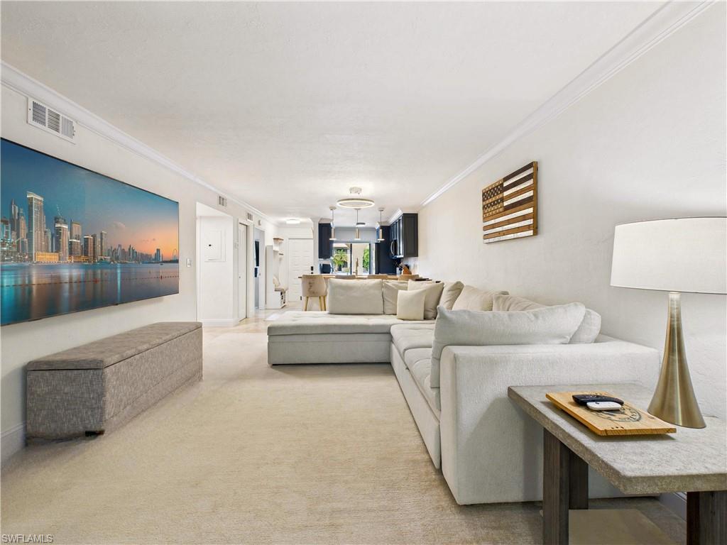 VILLANOVA COLONNADE CONDO - Residential