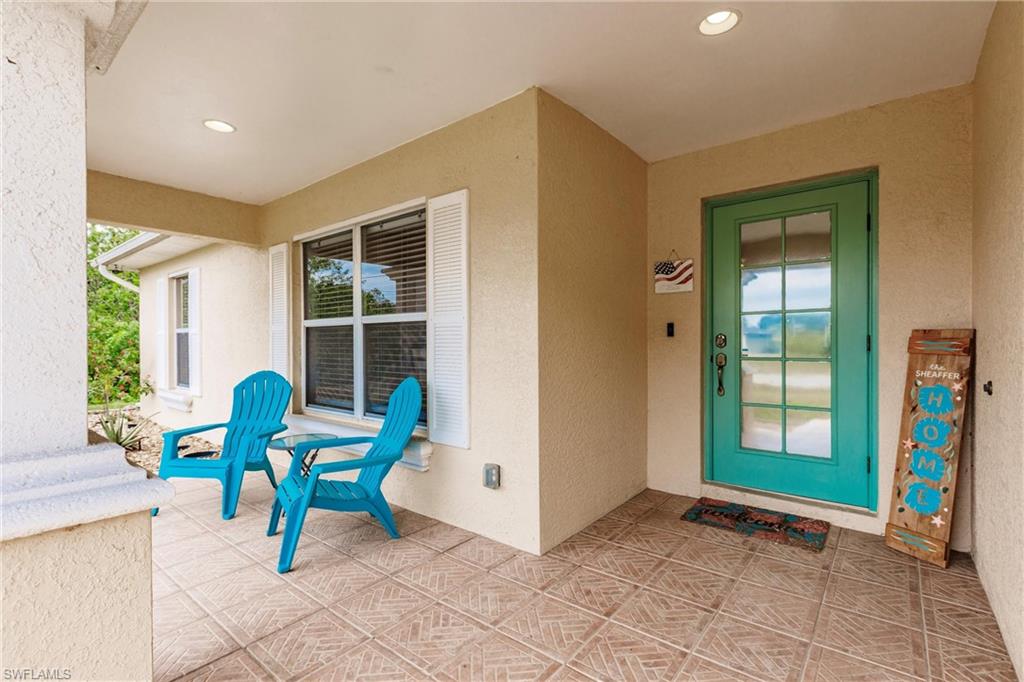 MIRROR LAKES - Residential