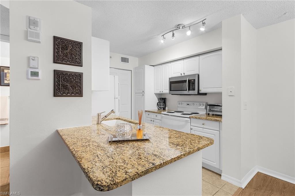 SAN MIRAGE - Residential