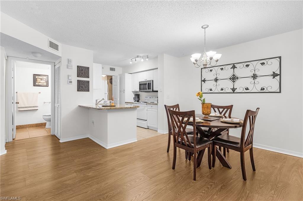 SAN MIRAGE - Residential