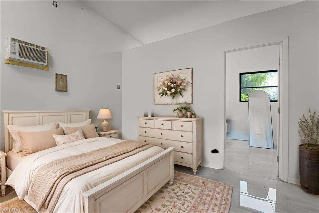NORTH FORT MYERS - Residential