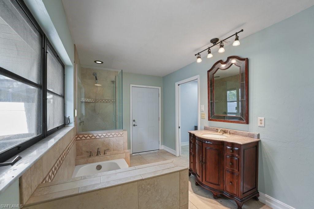 NORTH FORT MYERS - Residential