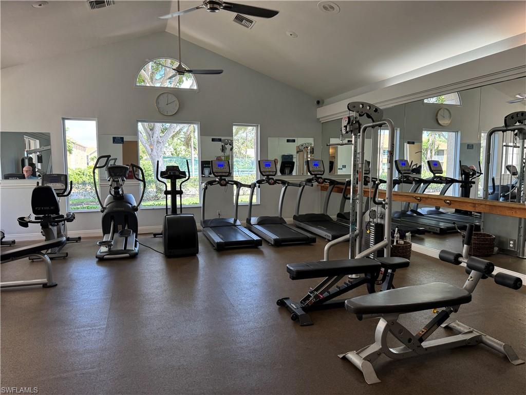 LAKEPORT VILLAS - Residential