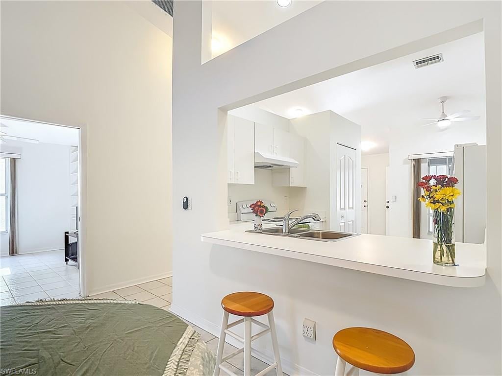 LAKEPORT VILLAS - Residential