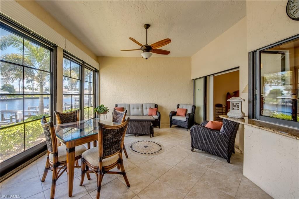CAPSTAN CONDO - Residential