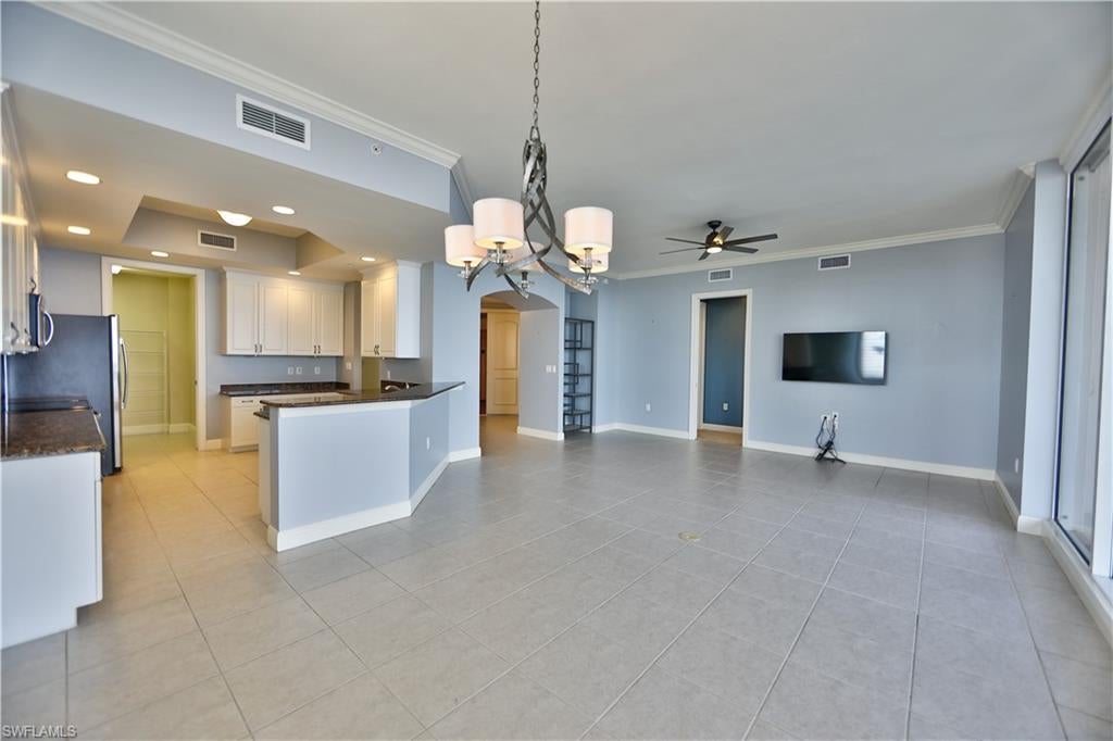HIGH POINT PLACE - Residential Lease