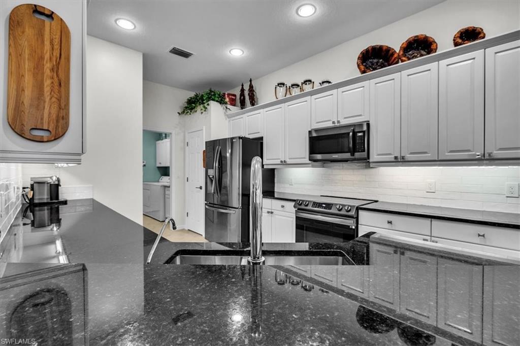 LAKEVIEW - Residential