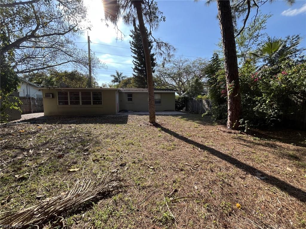 LAKE PARK - Residential