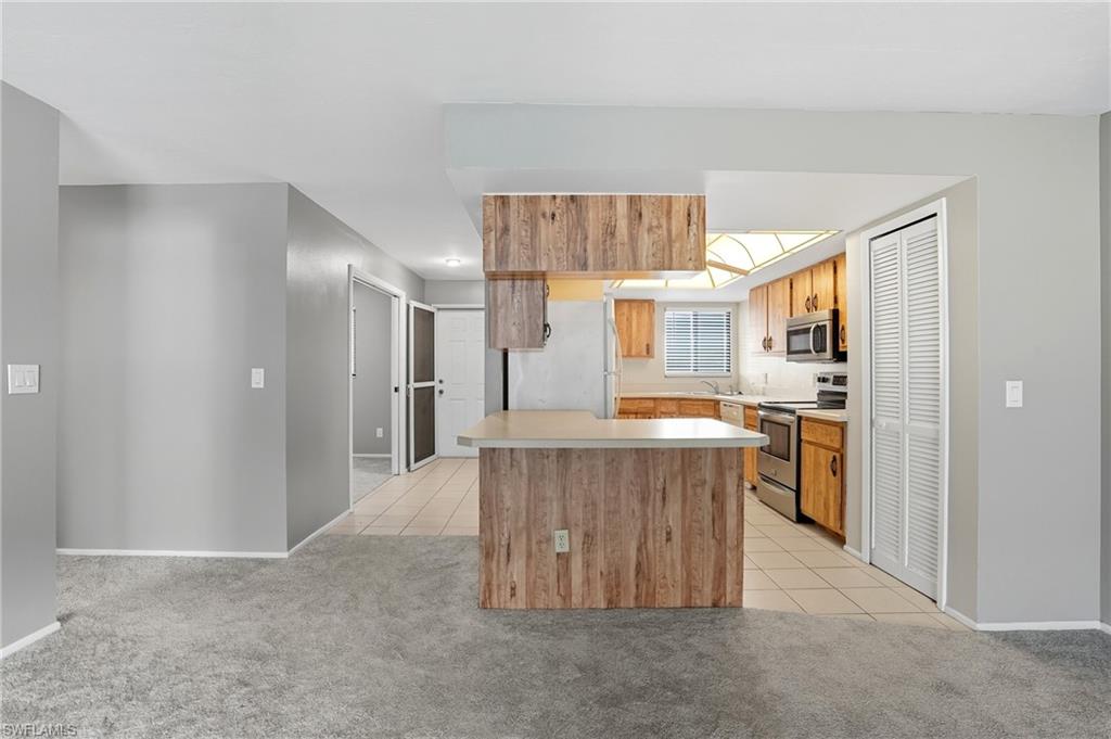CORAL KEYES CONDO - Residential