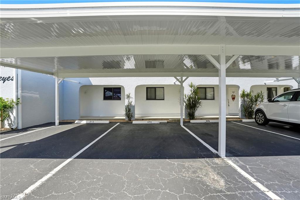 CORAL KEYES CONDO - Residential