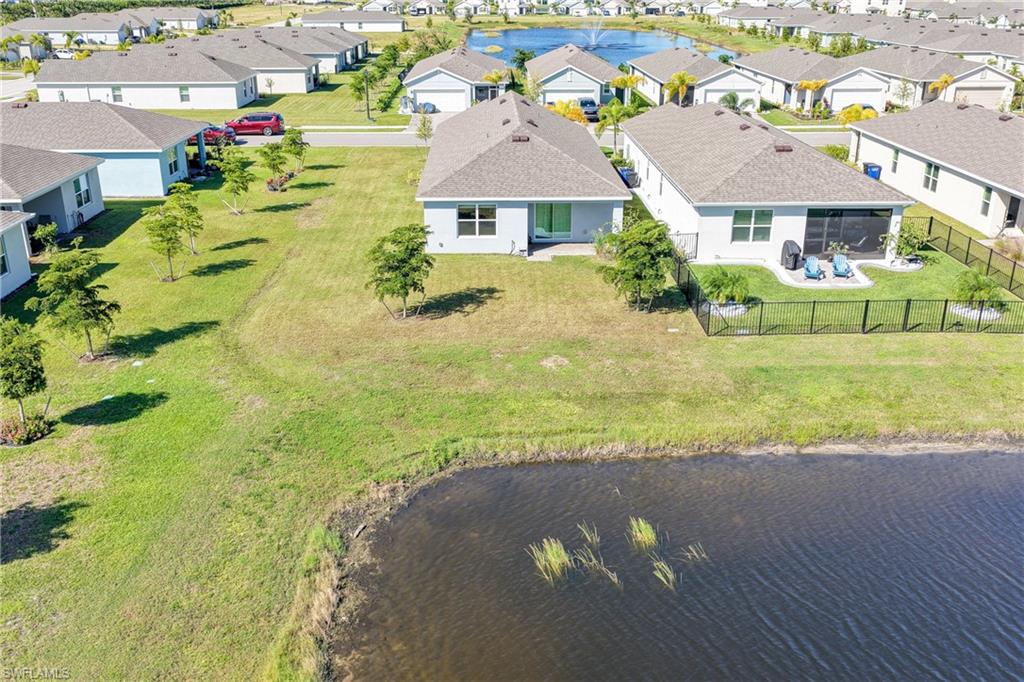 CORAL BAY - Residential