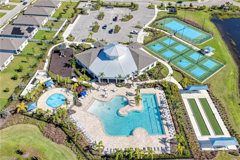 CORAL BAY - Residential