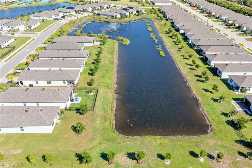 CORAL BAY - Residential