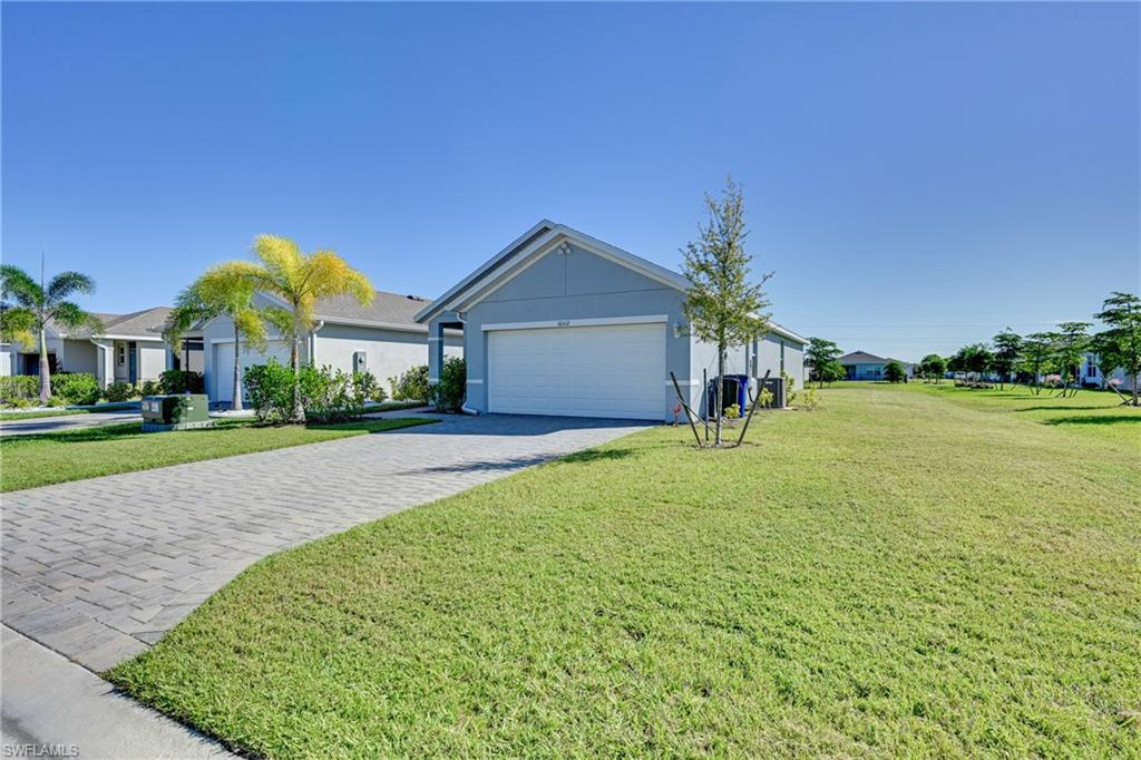 CORAL BAY - Residential
