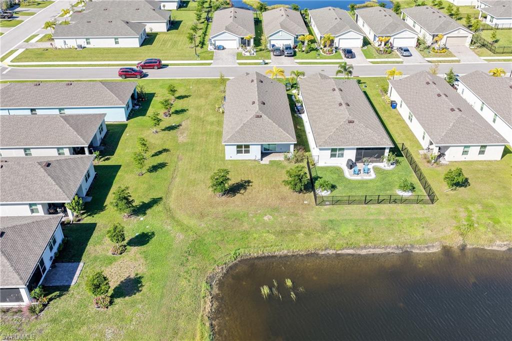 CORAL BAY - Residential