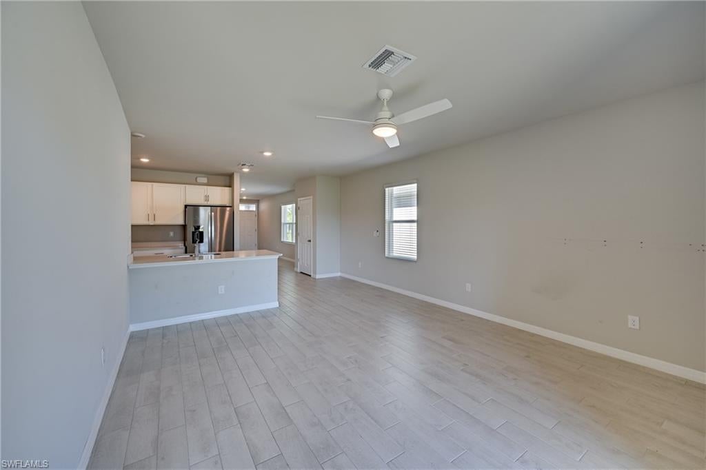 CORAL BAY - Residential