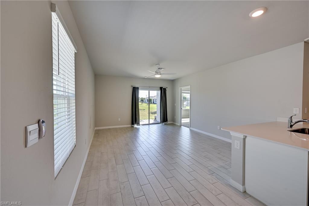 CORAL BAY - Residential